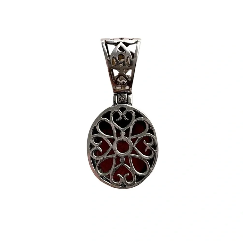 Silpada S1300 RETIRED Red Jasper Open Filigree Reversible Pendant
